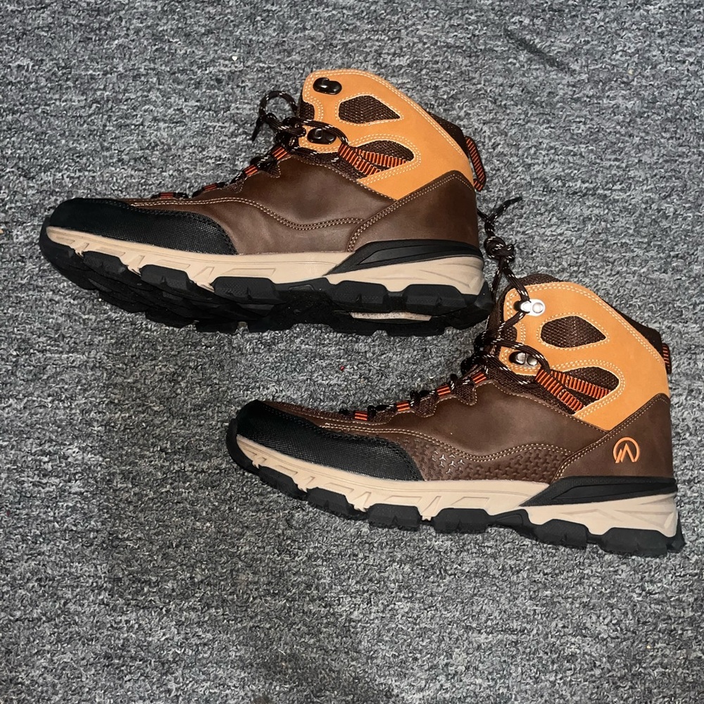 Hiking Boot